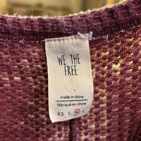 Free People Off the shoulder top - Picture 7 of 7